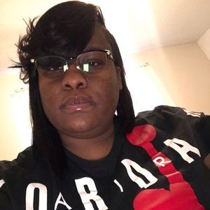 Meet your Posher, Ronnikki